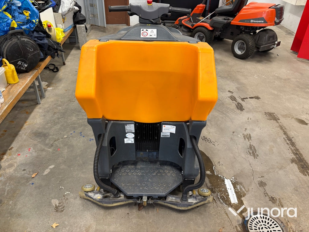 Kombiskurmaskin - Taski, Swingo XP - Lavadora aspiradora de pavimentos: foto 5 Kombiskurmaskin - Taski, Swingo XP - Lavadora aspiradora de pavimentos: foto 5