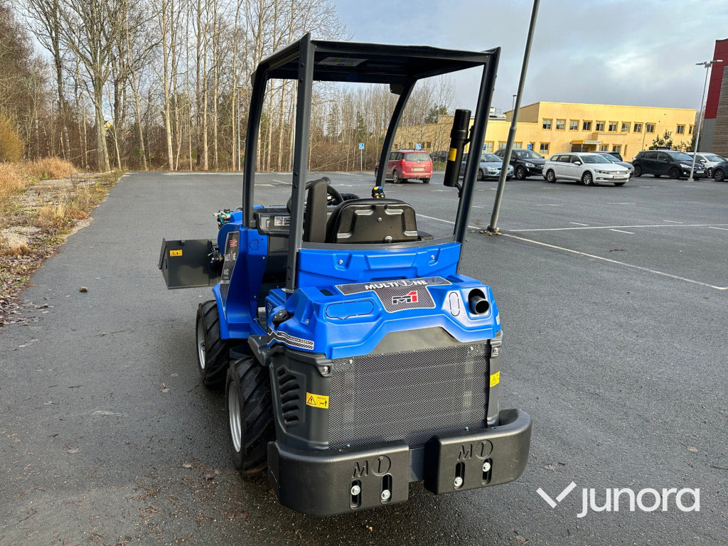 Kompaktlastare MultiOne 5.3 K med planeringskopa - Carregadora articulada: foto 5 Kompaktlastare MultiOne 5.3 K med planeringskopa - Carregadora articulada: foto 5