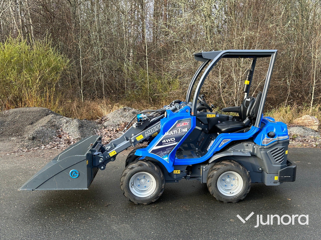 Kompaktlastare MultiOne 5.3 K med planeringskopa - Carregadora articulada: foto 2 Kompaktlastare MultiOne 5.3 K med planeringskopa - Carregadora articulada: foto 2
