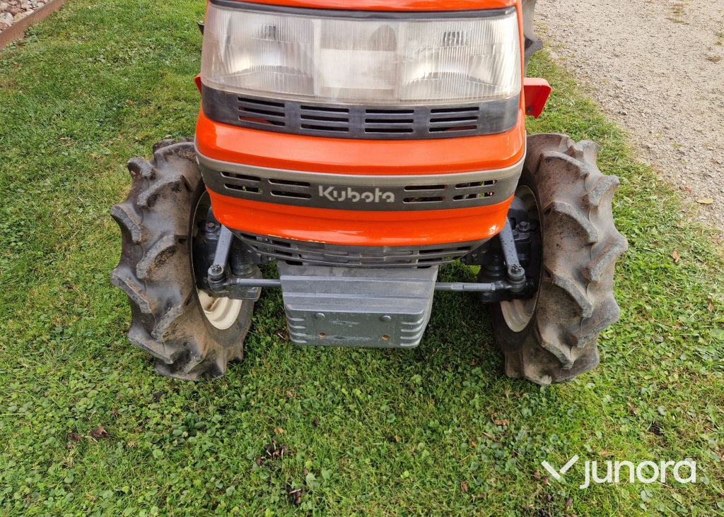 Kompaktraktor Kubota AstePal A-14 - Mini trator: foto 5 Kompaktraktor Kubota AstePal A-14 - Mini trator: foto 5
