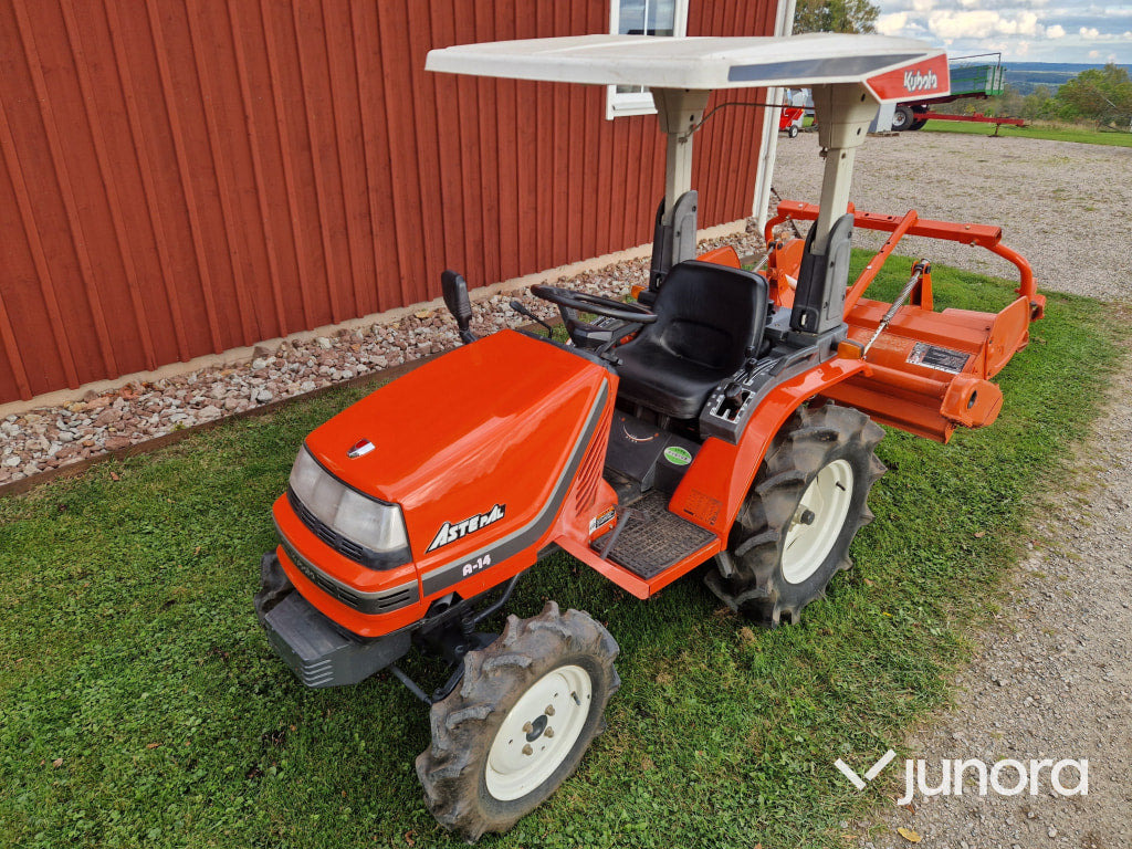 Kompaktraktor Kubota AstePal A-14 - Mini trator: foto 3 Kompaktraktor Kubota AstePal A-14 - Mini trator: foto 3