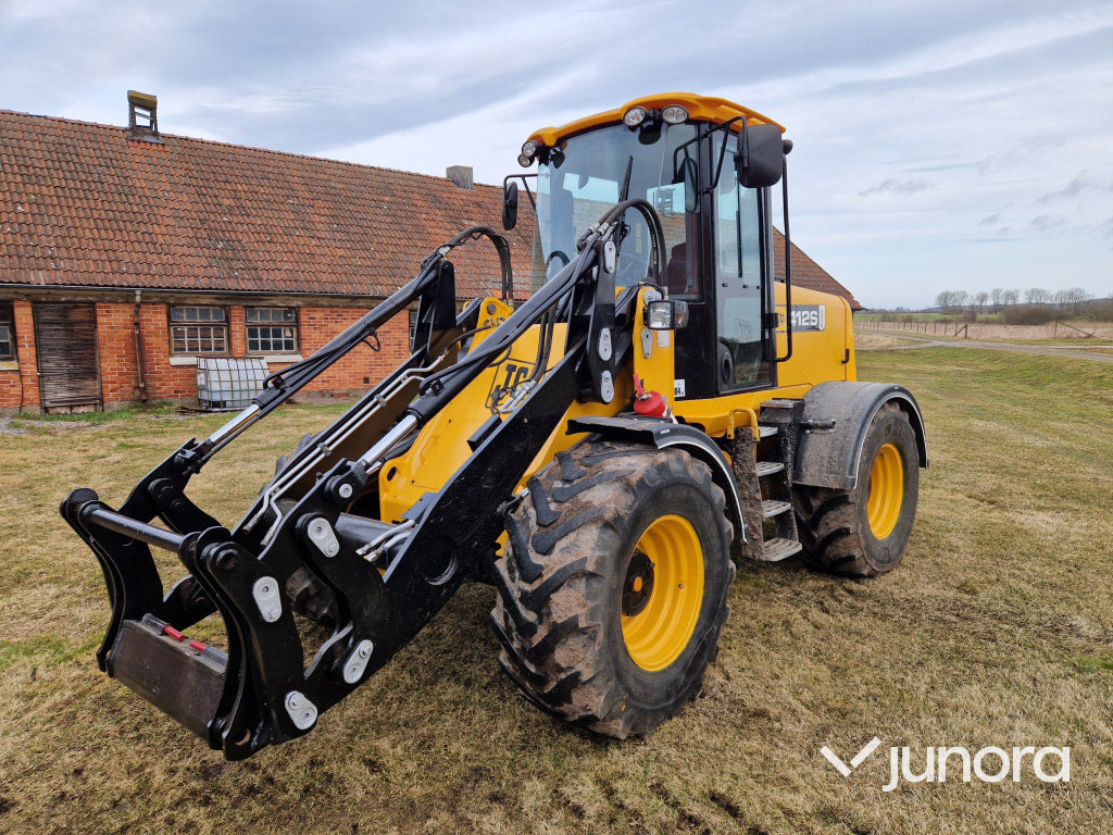 Lastmaskin JCB 412S - Pá carregadora de rodas: foto 1 Lastmaskin JCB 412S - Pá carregadora de rodas: foto 1