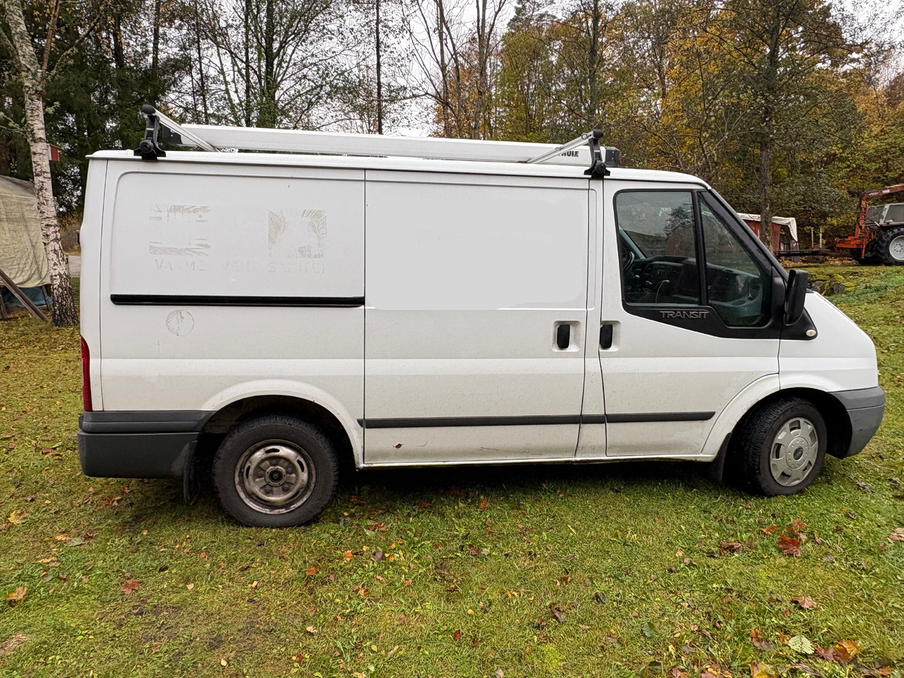 Lätt lastbil - Ford Transit - Furgão: foto 4 Lätt lastbil - Ford Transit - Furgão: foto 4