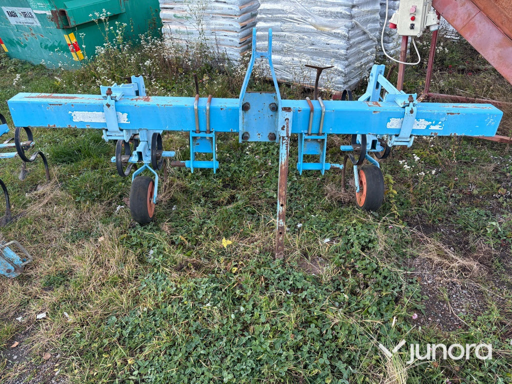 Radhacka - Monosem, Super Crop - Maquina para lavrar a terra: foto 2 Radhacka - Monosem, Super Crop - Maquina para lavrar a terra: foto 2