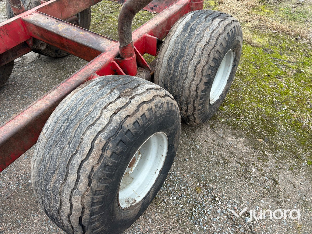 Reboque florestal Skogsvagn - Patruuna Pelonpaja 3200: foto 21