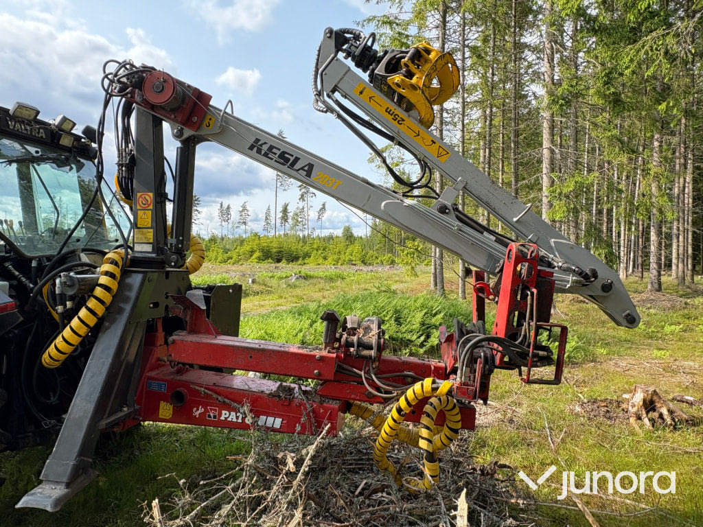 Stegmatare med kran och vinsch - Grua para camião: foto 4 Stegmatare med kran och vinsch - Grua para camião: foto 4