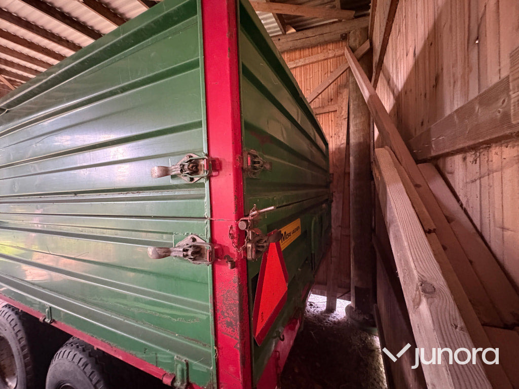 Tippvagn - Möre Maskiner, T080 - Reboque basculante agrícola: foto 4 Tippvagn - Möre Maskiner, T080 - Reboque basculante agrícola: foto 4