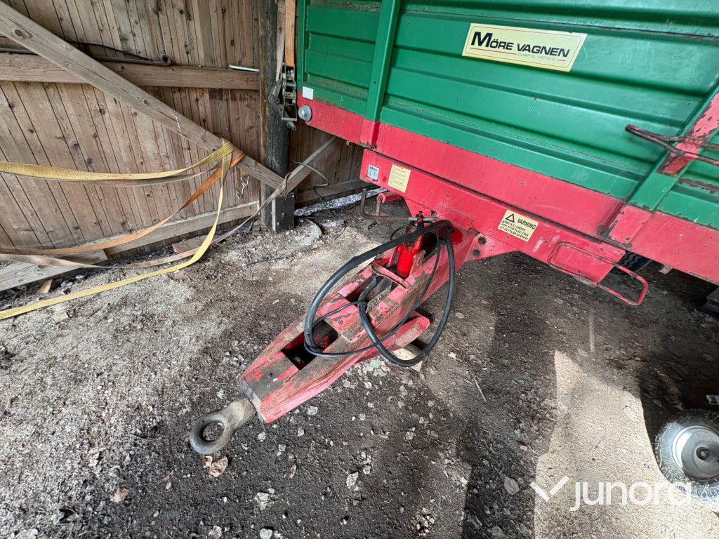 Tippvagn - Möre Maskiner, T080 - Reboque basculante agrícola: foto 3 Tippvagn - Möre Maskiner, T080 - Reboque basculante agrícola: foto 3