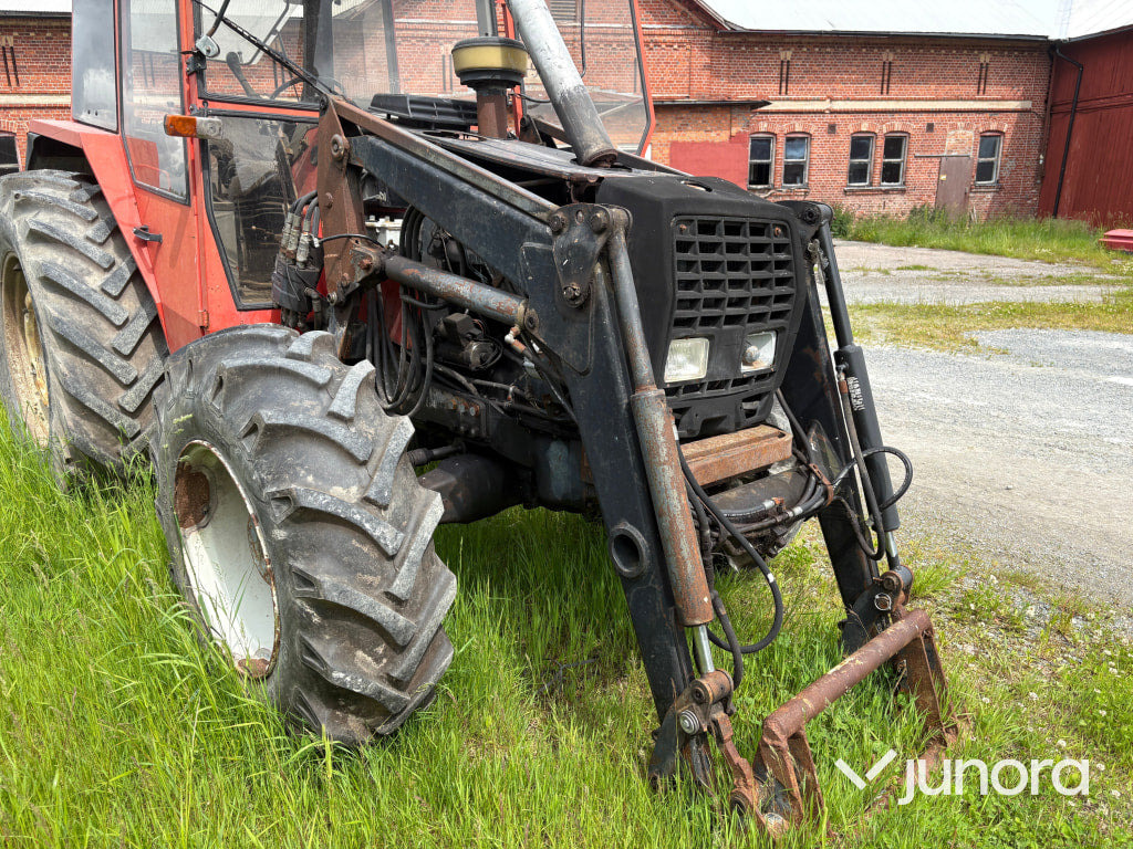 Valmet 705-4 med lastare - Trator: foto 4 Valmet 705-4 med lastare - Trator: foto 4