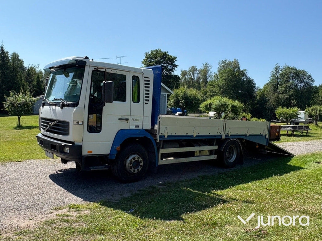 Volvo Maskintransport FL6 H 4*2 - Camião de caixa aberta/ Plataforma: foto 1 Volvo Maskintransport FL6 H 4*2 - Camião de caixa aberta/ Plataforma: foto 1