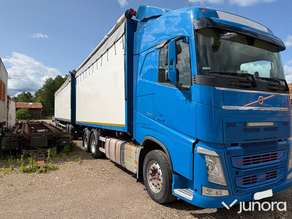 Volvo lastbil med släp - Camião furgão: foto 3 Volvo lastbil med släp - Camião furgão: foto 3