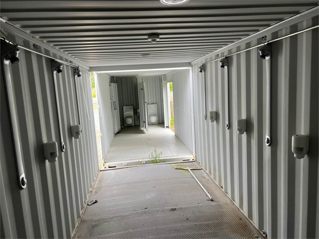5 stk 20 fods indrettet til WC - baderum - Carroçaria para furgões: foto 1 5 stk 20 fods indrettet til WC - baderum - Carroçaria para furgões: foto 1
