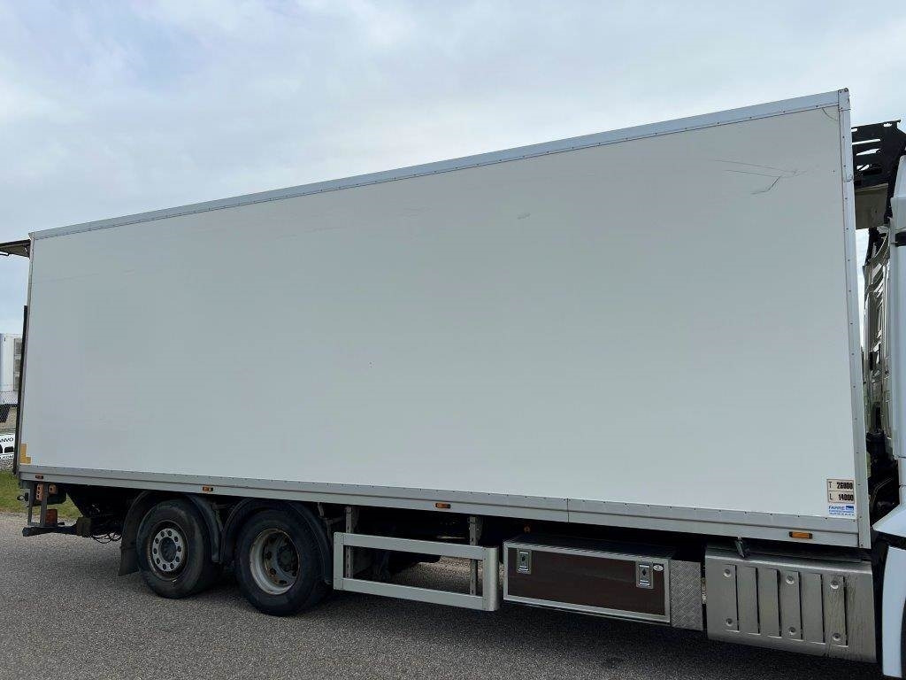 8,4 mtr glasfiber kasse - Xarios 500 - Carroçaria para furgões: foto 4 8,4 mtr glasfiber kasse - Xarios 500 - Carroçaria para furgões: foto 4