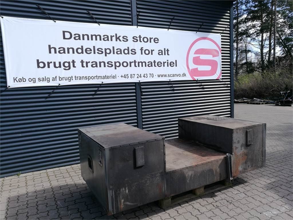 Gennemgående værktøjskasse fra Scania - Carroceria e exterior por Camião: foto 1 Gennemgående værktøjskasse fra Scania - Carroceria e exterior por Camião: foto 1