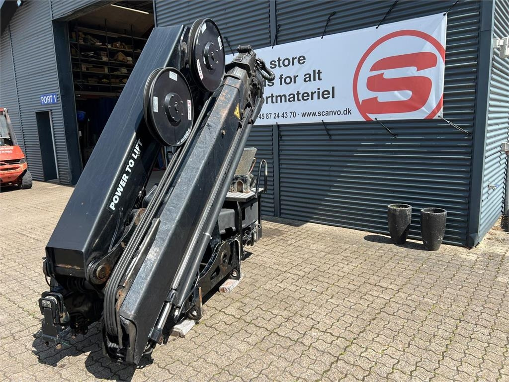 HMF 2820K5 RCS - Grua para camião por Camião: foto 2 HMF 2820K5 RCS - Grua para camião por Camião: foto 2