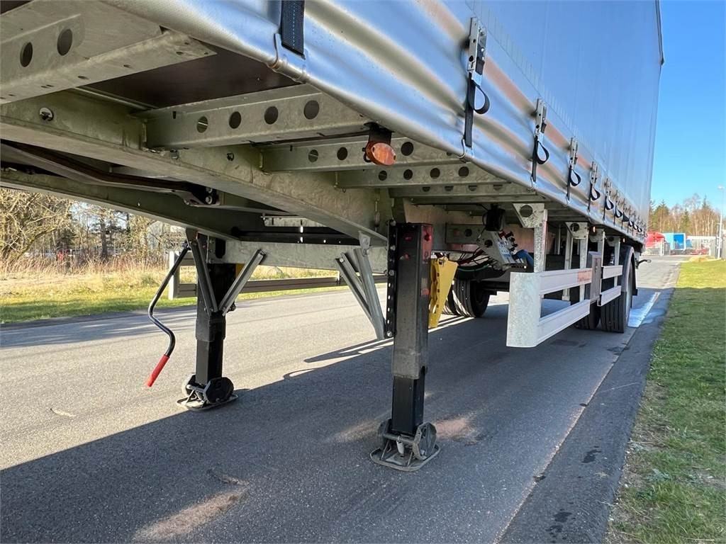 Hangler SES-H 250 RoadRunner RH 140 27-pallers - Gardintra - Semi-reboque de lona: foto 4 Hangler SES-H 250 RoadRunner RH 140 27-pallers - Gardintra - Semi-reboque de lona: foto 4