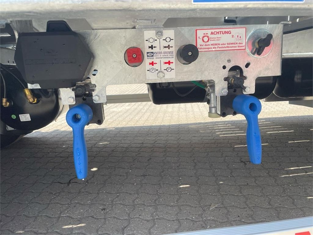 Reboque baixa Hangler VTS-H 400 4 akslet - 2 delt ramper: foto 15