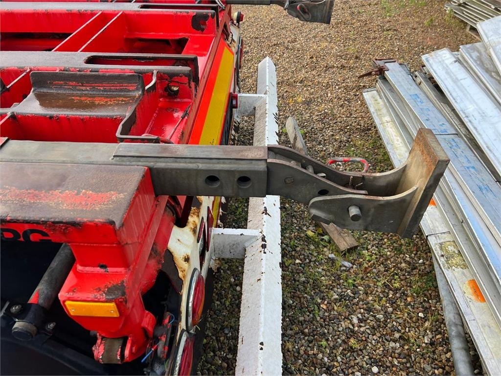 Kel-Berg D24B3 6,0 - 6,5 mtr. containere - Reboque ampliroll/ Multibenne: foto 4 Kel-Berg D24B3 6,0 - 6,5 mtr. containere - Reboque ampliroll/ Multibenne: foto 4