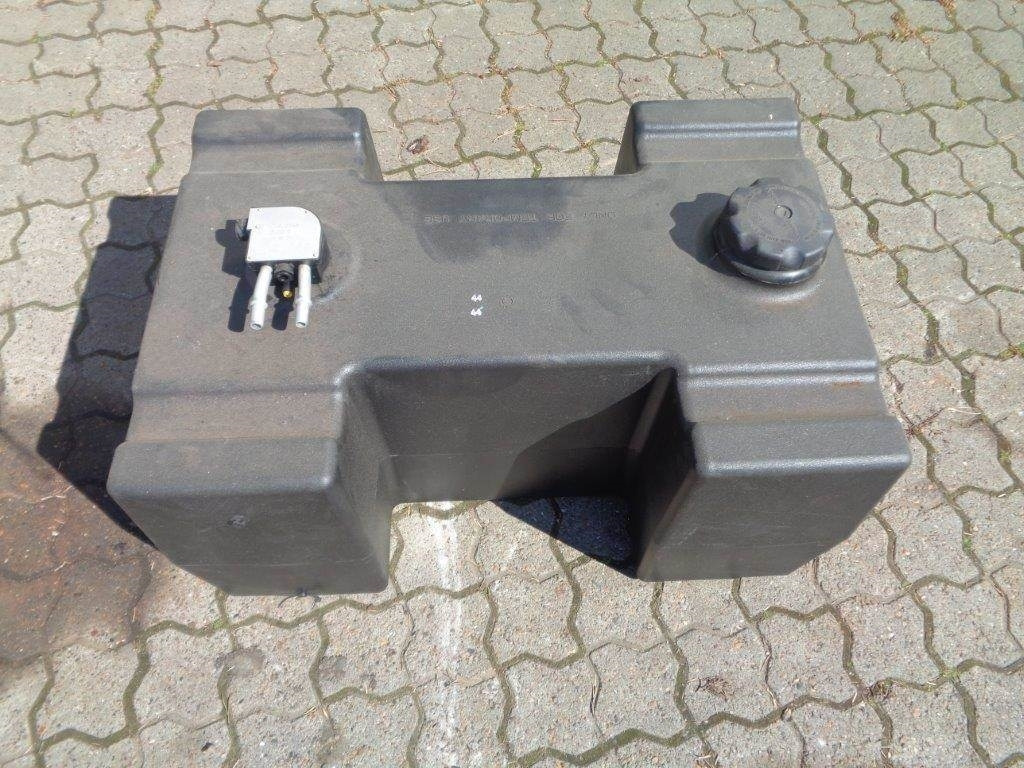 Mercedes-Benz 100 L plast (H formet) Dieseltank - Tanque de combustível por Veículo comercial: foto 1 Mercedes-Benz 100 L plast (H formet) Dieseltank - Tanque de combustível por Veículo comercial: foto 1