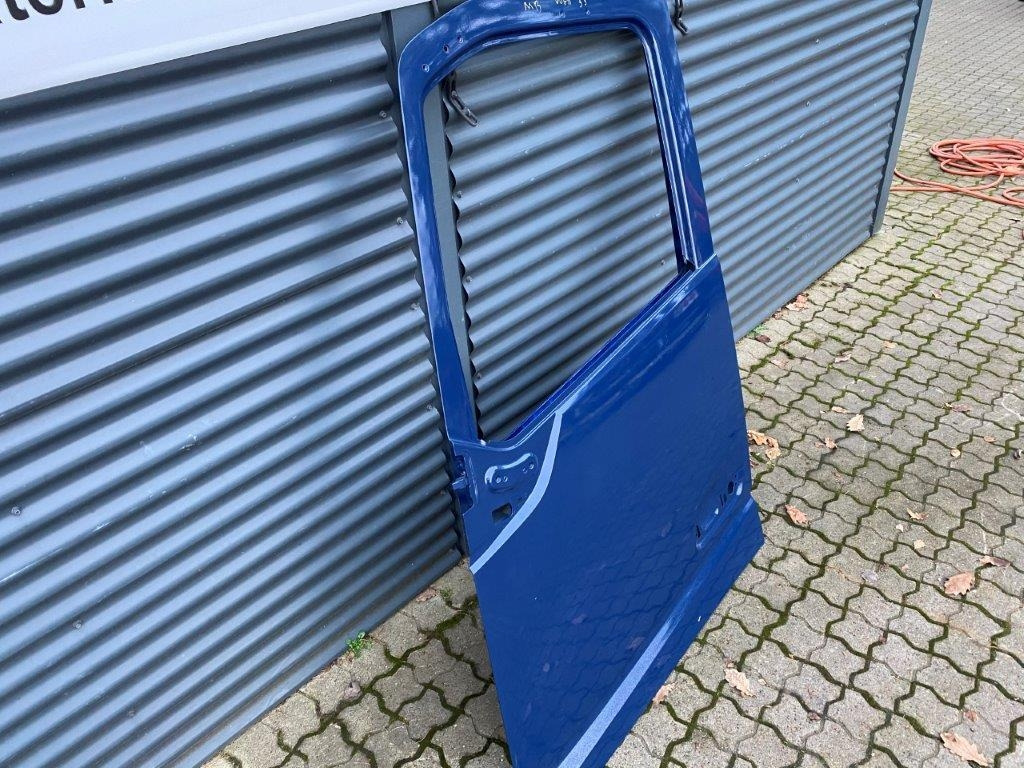 Mercedes-Benz Førerdør Mercedes Actros (Ny model) - Porta e peças por Camião: foto 3 Mercedes-Benz Førerdør Mercedes Actros (Ny model) - Porta e peças por Camião: foto 3