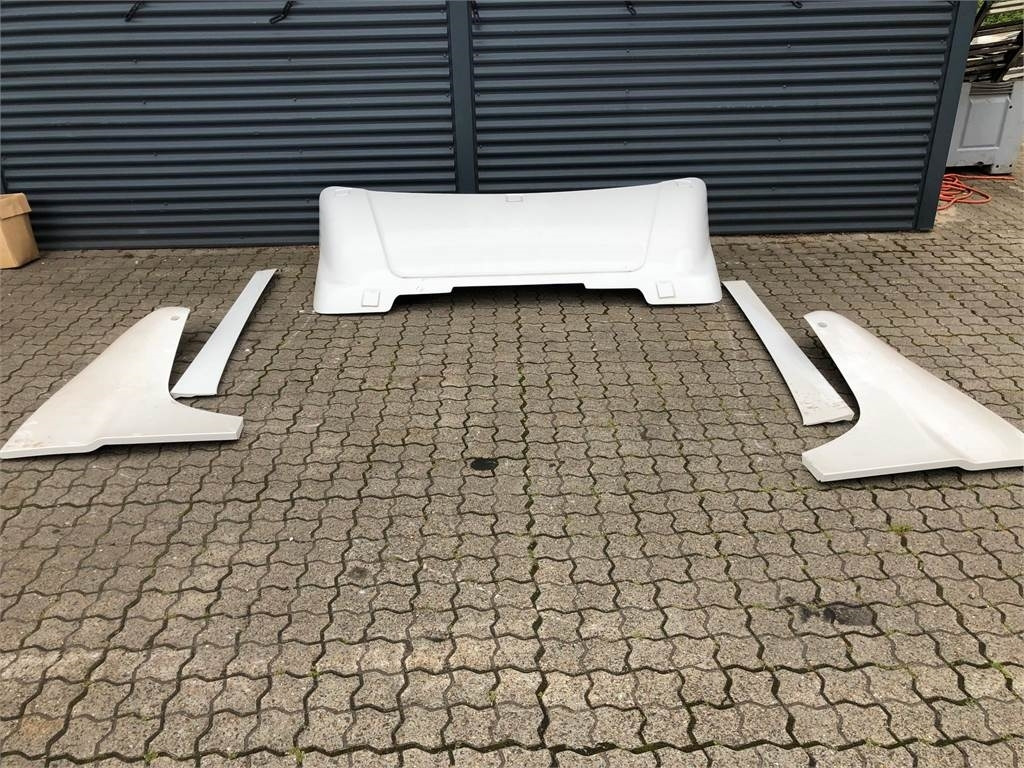 Scania Spoilersæt CR19 Highline - Aerodinâmica/ Aerofólio por Camião: foto 3 Scania Spoilersæt CR19 Highline - Aerodinâmica/ Aerofólio por Camião: foto 3