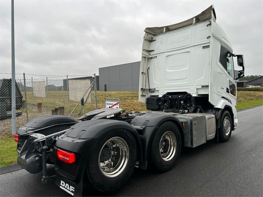 DAF XF530 FTS 6x2 - Tractor: foto 2 DAF XF530 FTS 6x2 - Tractor: foto 2