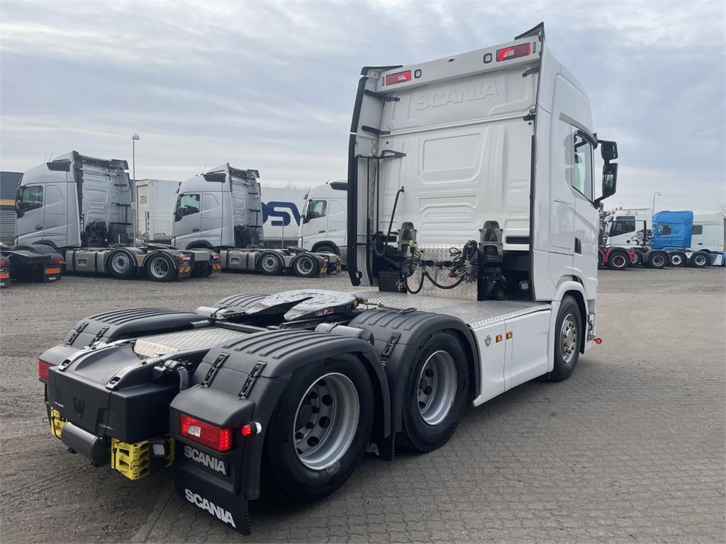 Scania S660 A 6x2 NB 2950 - Tractor: foto 2 Scania S660 A 6x2 NB 2950 - Tractor: foto 2