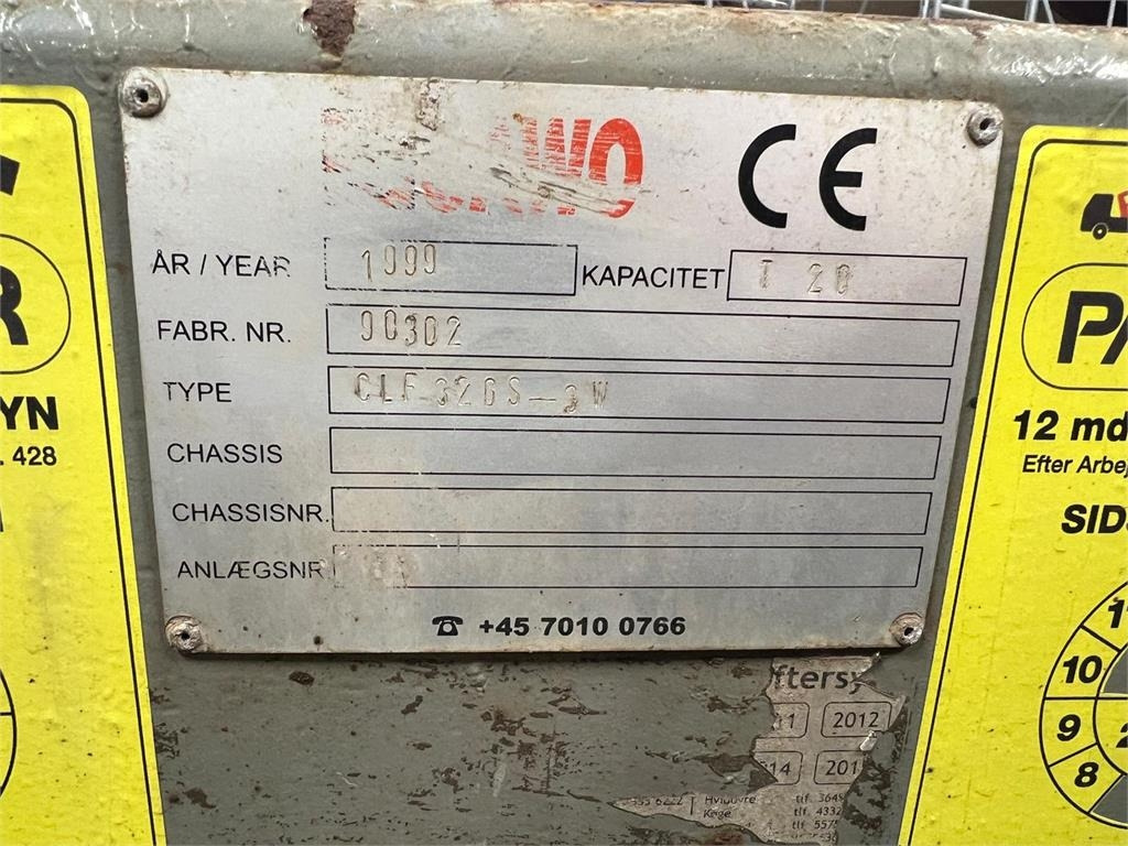 Volvo FH12-420 - Camião multibenne: foto 5 Volvo FH12-420 - Camião multibenne: foto 5