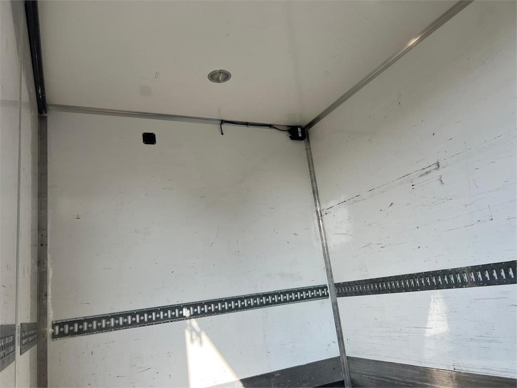 Volvo FL 16 ton 250HK - Camião furgão: foto 5 Volvo FL 16 ton 250HK - Camião furgão: foto 5