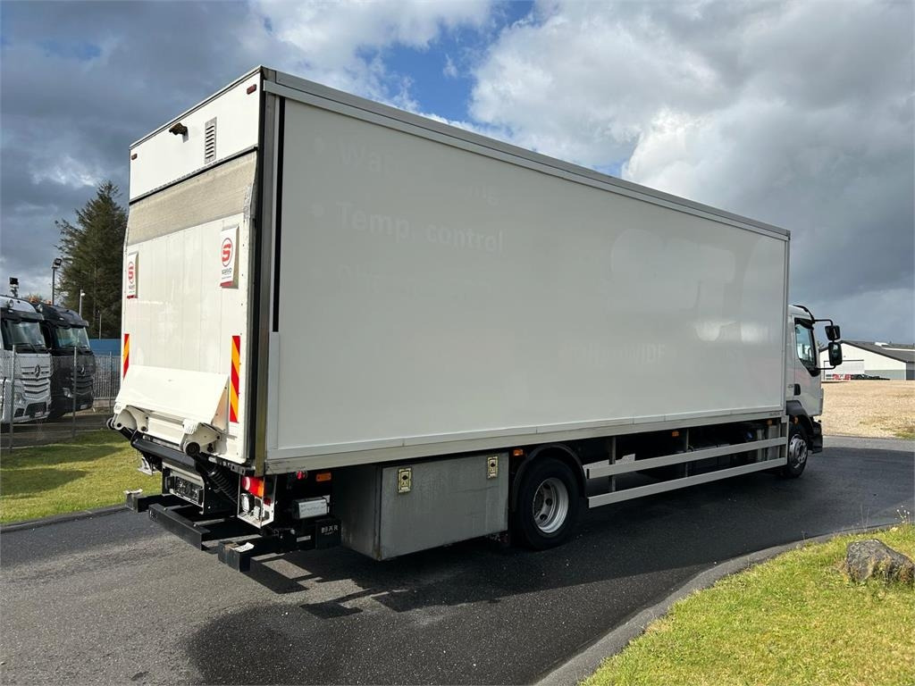 Volvo FL 250 16 ton - Camião frigorífico: foto 3 Volvo FL 250 16 ton - Camião frigorífico: foto 3