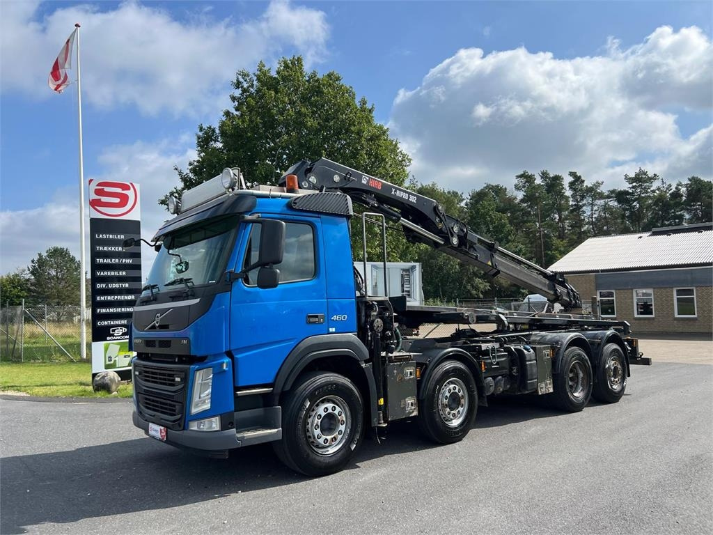 Volvo FM460 - Hiab 302EP 5 kran - Camião multibenne: foto 1 Volvo FM460 - Hiab 302EP 5 kran - Camião multibenne: foto 1