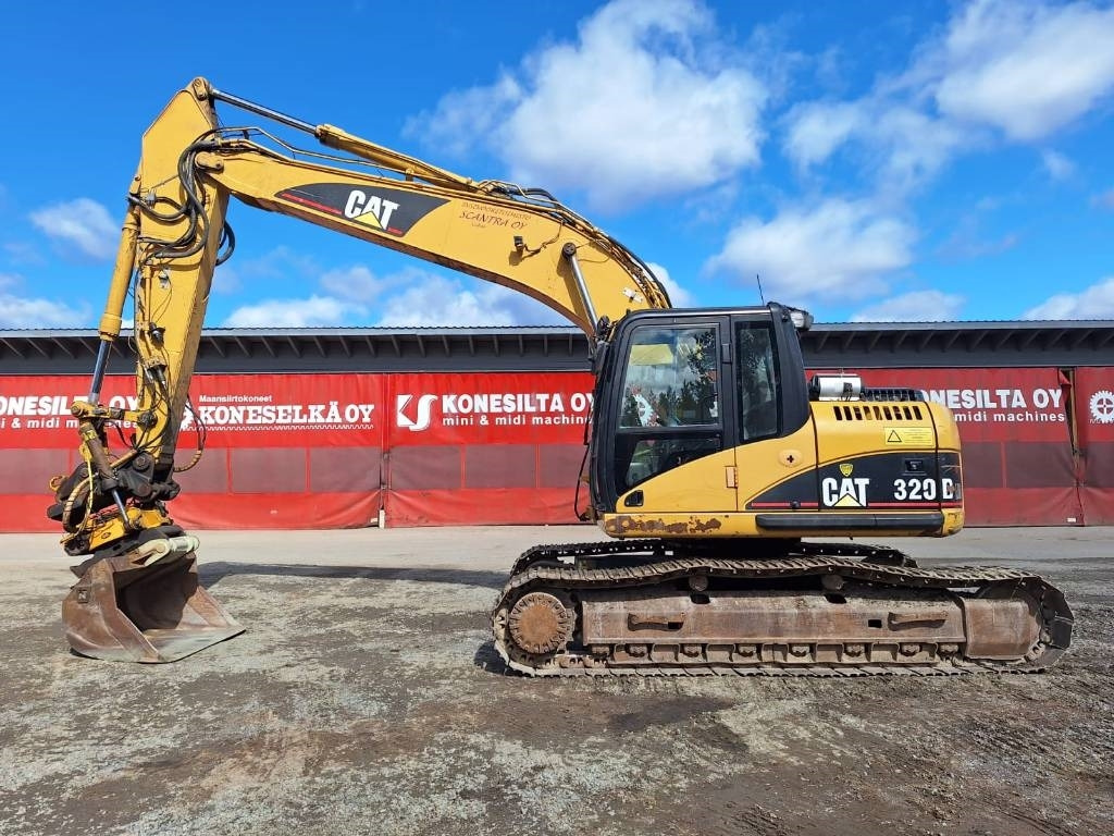 CAT 320DLRR PYÖRITTÄJÄLLÄ - Escavadora de rastos: foto 1 CAT 320DLRR PYÖRITTÄJÄLLÄ - Escavadora de rastos: foto 1