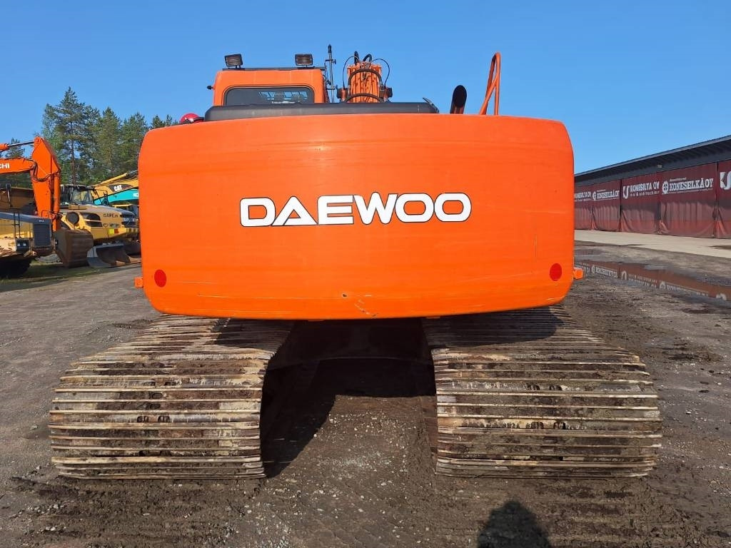 Daewoo Doosan S155LC-V 1200MM TELAT - Escavadora de rastos: foto 4 Daewoo Doosan S155LC-V 1200MM TELAT - Escavadora de rastos: foto 4