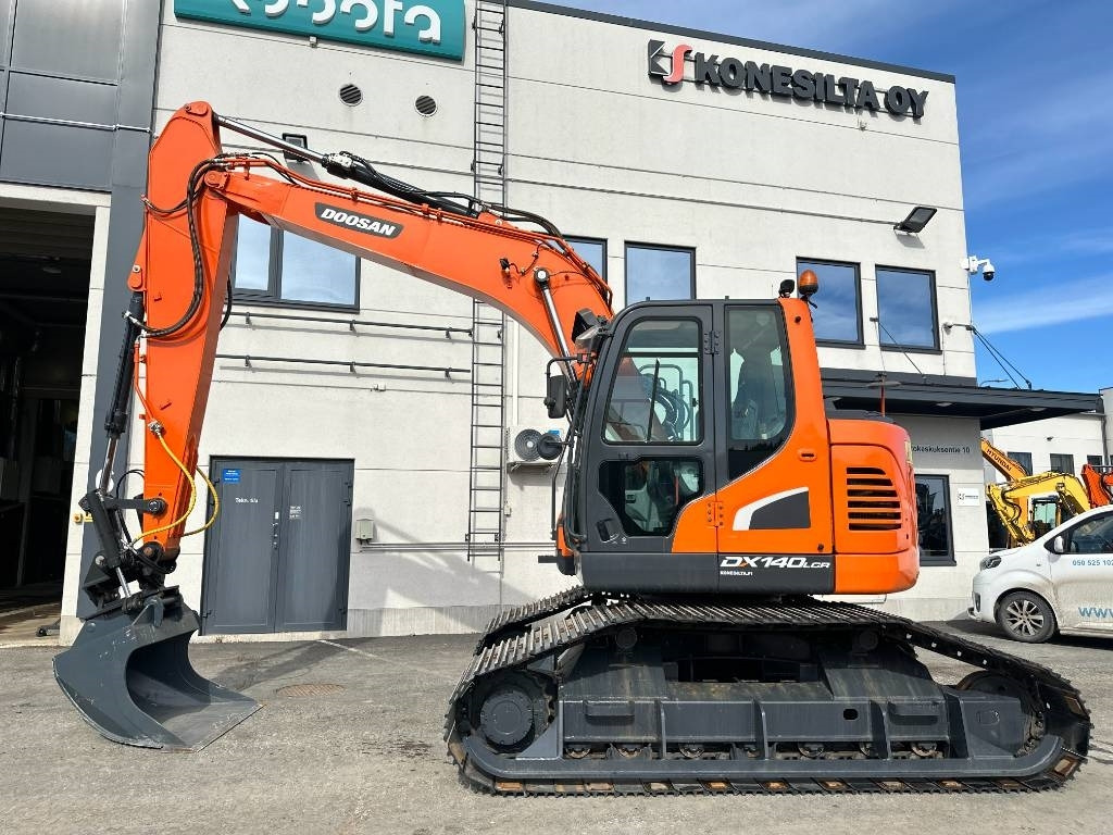 Doosan DX 140 LCR-5 metsäalusta - Escavadora de rastos: foto 1 Doosan DX 140 LCR-5 metsäalusta - Escavadora de rastos: foto 1