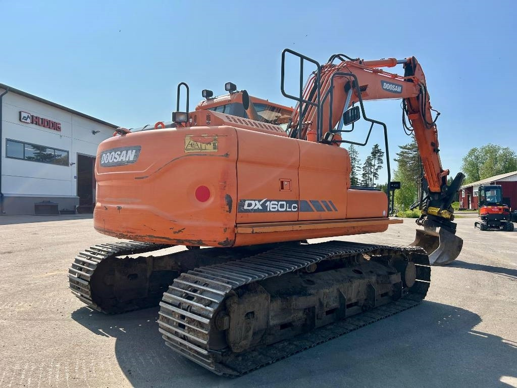 Doosan DX160LC-3 KALLISTAJA+PYÖRITTÄJÄ - Escavadora de rastos: foto 5 Doosan DX160LC-3 KALLISTAJA+PYÖRITTÄJÄ - Escavadora de rastos: foto 5