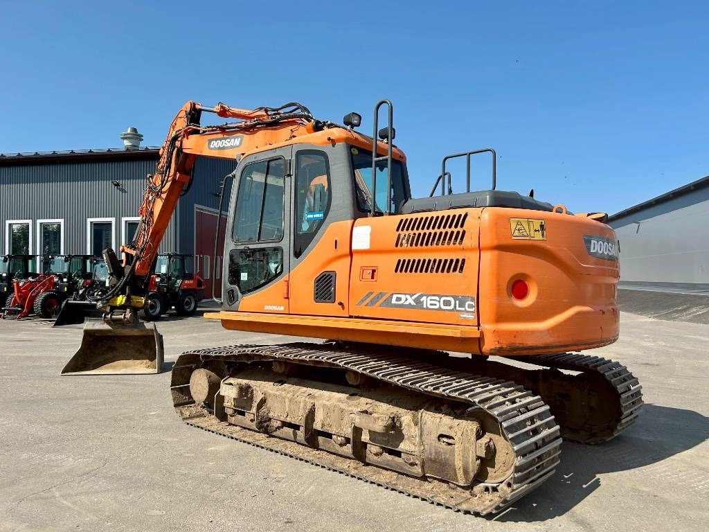 Doosan DX160LC-3 KALLISTAJA+PYÖRITTÄJÄ - Escavadora de rastos: foto 3 Doosan DX160LC-3 KALLISTAJA+PYÖRITTÄJÄ - Escavadora de rastos: foto 3