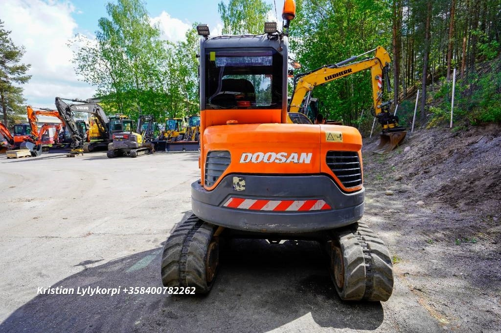 Doosan DX60R ENGCONILLA - Mini escavadeira: foto 4 Doosan DX60R ENGCONILLA - Mini escavadeira: foto 4