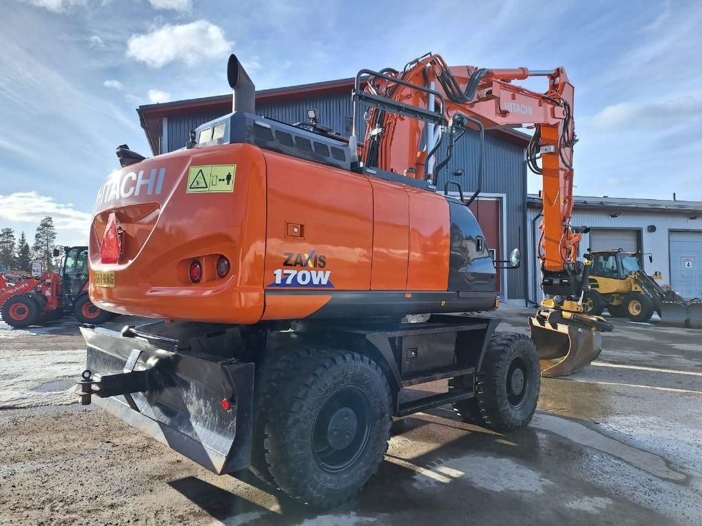 Hitachi MYYTY! SOLD! ZX170W-6 HUIPPUVARUSTEET - Escavadeira de rodas: foto 4 Hitachi MYYTY! SOLD! ZX170W-6 HUIPPUVARUSTEET - Escavadeira de rodas: foto 4
