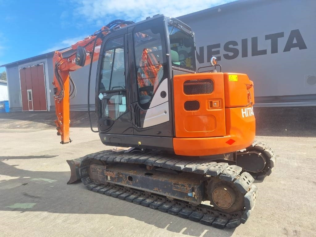 Hitachi MYYTY! SOLD! ZX85US-6 PIENET TUNNIT - Mini escavadeira: foto 2 Hitachi MYYTY! SOLD! ZX85US-6 PIENET TUNNIT - Mini escavadeira: foto 2