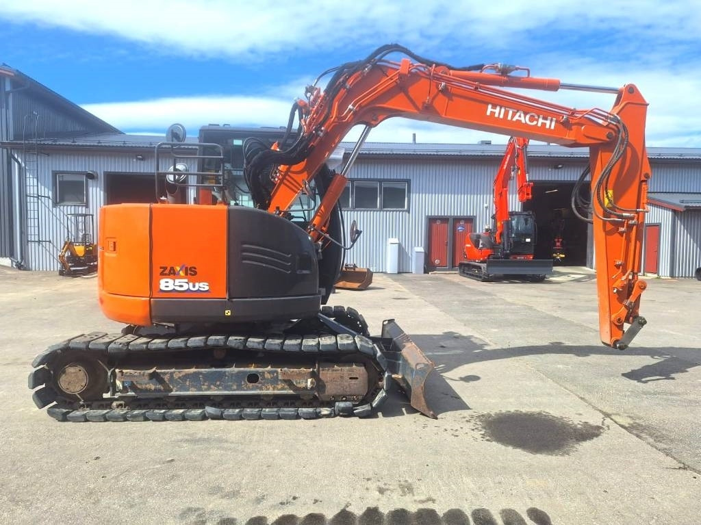 Hitachi MYYTY! SOLD! ZX85US-6 PIENET TUNNIT - Mini escavadeira: foto 5 Hitachi MYYTY! SOLD! ZX85US-6 PIENET TUNNIT - Mini escavadeira: foto 5