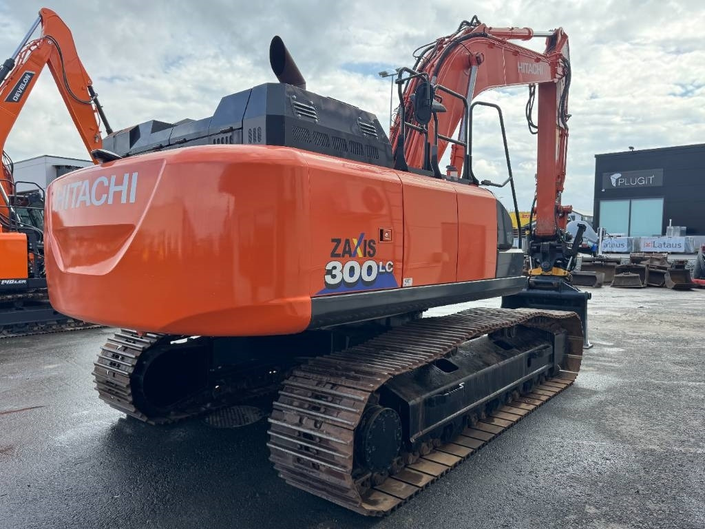 Hitachi ZX 300 LC-6 ENGCON EC233 S80/S80 - Escavadora de rastos: foto 5 Hitachi ZX 300 LC-6 ENGCON EC233 S80/S80 - Escavadora de rastos: foto 5