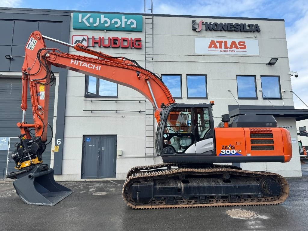 Hitachi ZX 300 LC-6 ENGCON EC233 S80/S80 - Escavadora de rastos: foto 1 Hitachi ZX 300 LC-6 ENGCON EC233 S80/S80 - Escavadora de rastos: foto 1