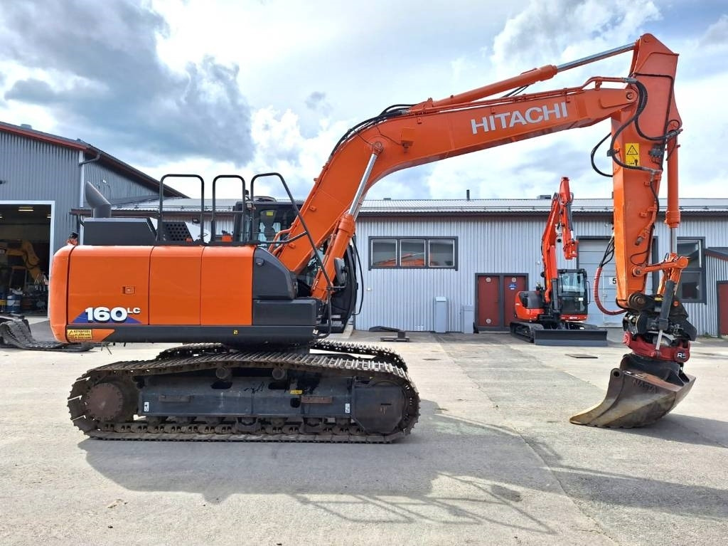 Hitachi ZX160LC-6 PYÖRITTÄJÄLLÄ - Escavadora de rastos: foto 5 Hitachi ZX160LC-6 PYÖRITTÄJÄLLÄ - Escavadora de rastos: foto 5