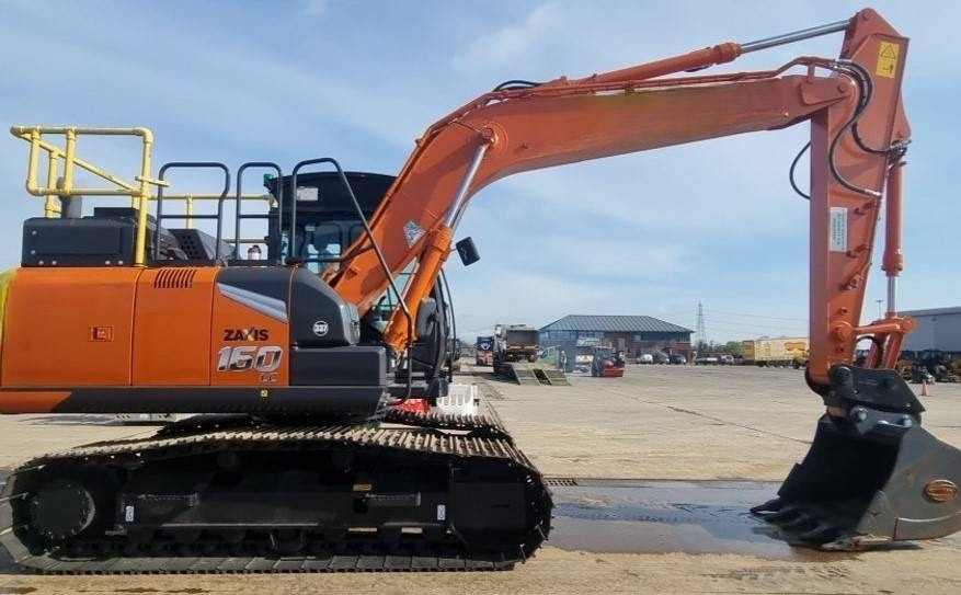 Hitachi ZX160LC-7 KUIN UUSI - Escavadora de rastos: foto 2 Hitachi ZX160LC-7 KUIN UUSI - Escavadora de rastos: foto 2