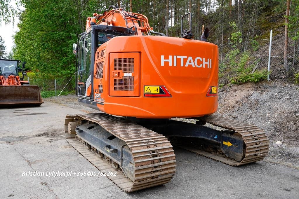 Hitachi ZX225USLC-7 STAGE V - Escavadora de rastos: foto 2 Hitachi ZX225USLC-7 STAGE V - Escavadora de rastos: foto 2
