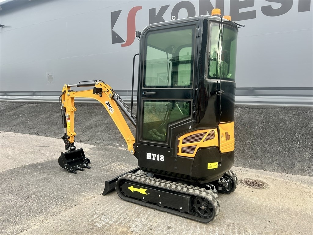 JPC HT18 HYTILLÄ KUIN UUSI - Mini escavadeira: foto 2 JPC HT18 HYTILLÄ KUIN UUSI - Mini escavadeira: foto 2