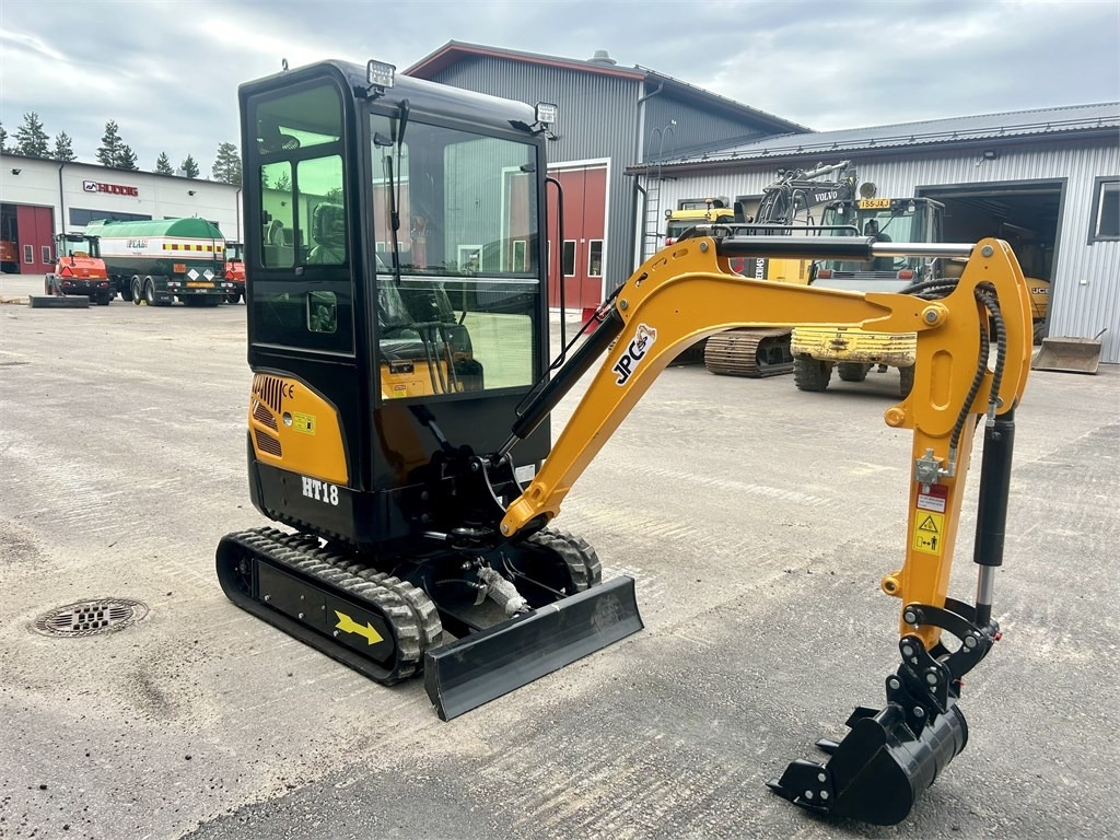 JPC HT18 HYTILLÄ KUIN UUSI - Mini escavadeira: foto 5 JPC HT18 HYTILLÄ KUIN UUSI - Mini escavadeira: foto 5