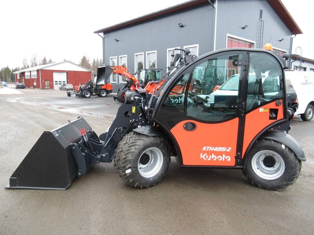 Kubota KTH4815-2 KUROTTAJA UUTUUS!  - Empilhador telescópico: foto 1 Kubota KTH4815-2 KUROTTAJA UUTUUS!  - Empilhador telescópico: foto 1