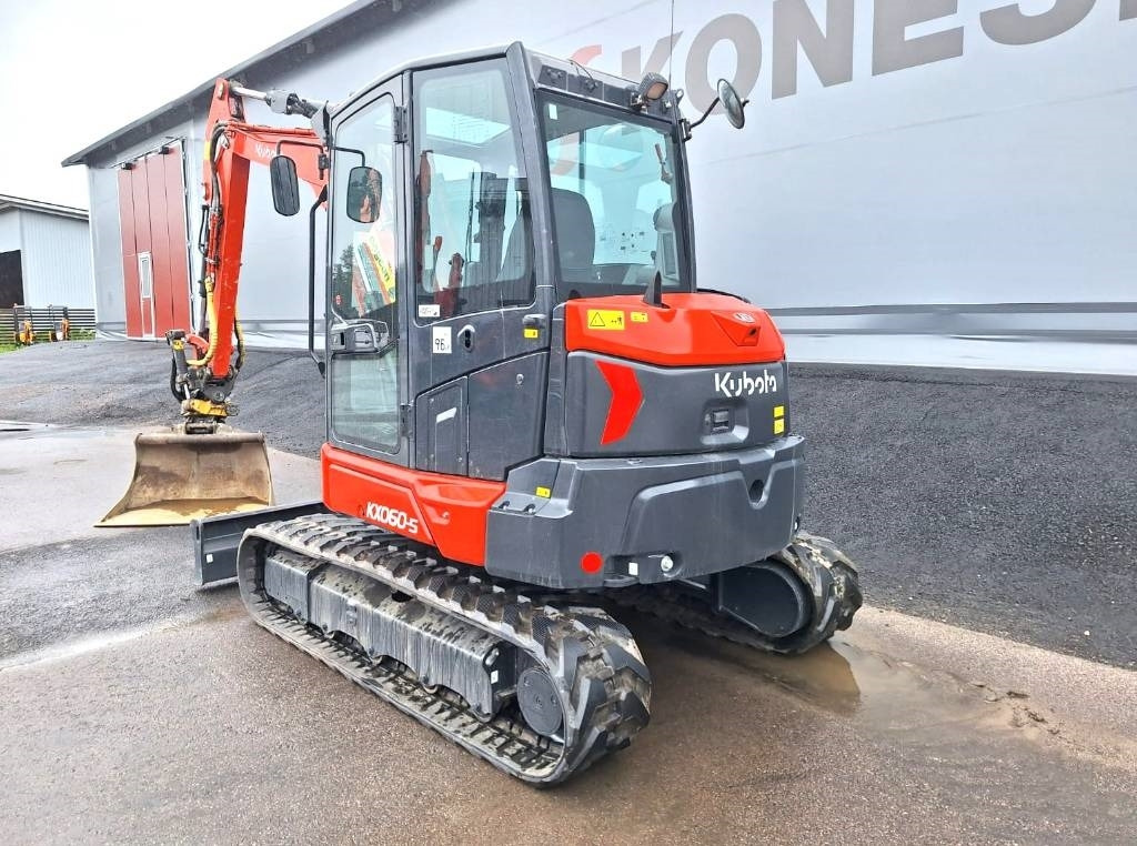 Kubota KX060-5 PYÖRITTÄJÄ, RASVARI YM. - Mini escavadeira: foto 2 Kubota KX060-5 PYÖRITTÄJÄ, RASVARI YM. - Mini escavadeira: foto 2
