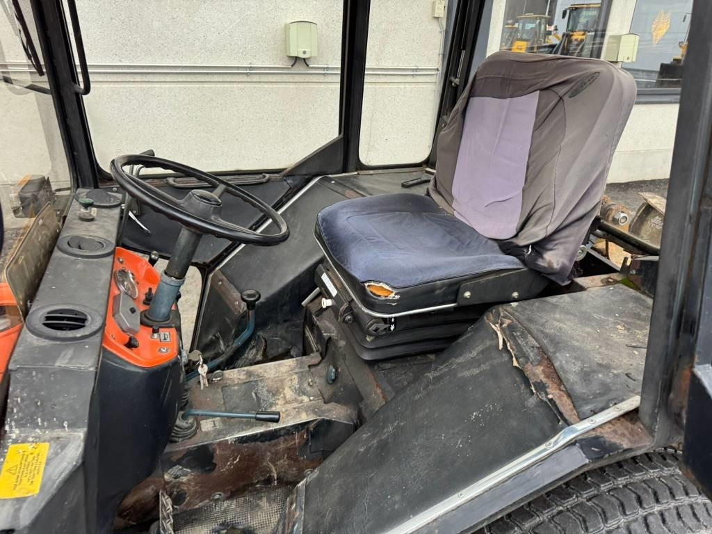 Leasing de Kubota L245 DT ETUKUORMAAJALLA  Kubota L245 DT ETUKUORMAAJALLA: foto 8
